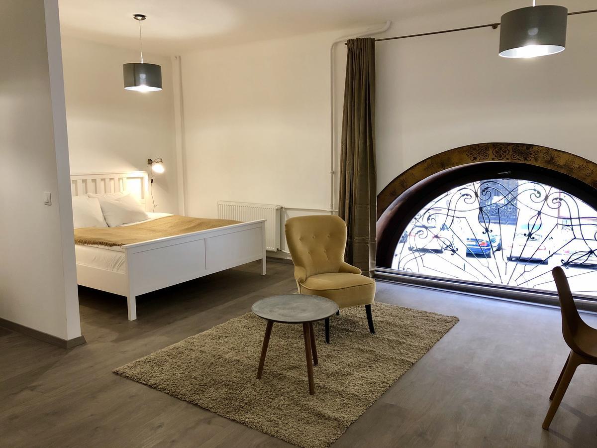 Miro Rooms บูดาเปสต์ ภายนอก รูปภาพ